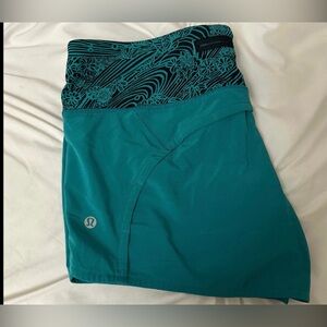 Lululemon Shorts size 8